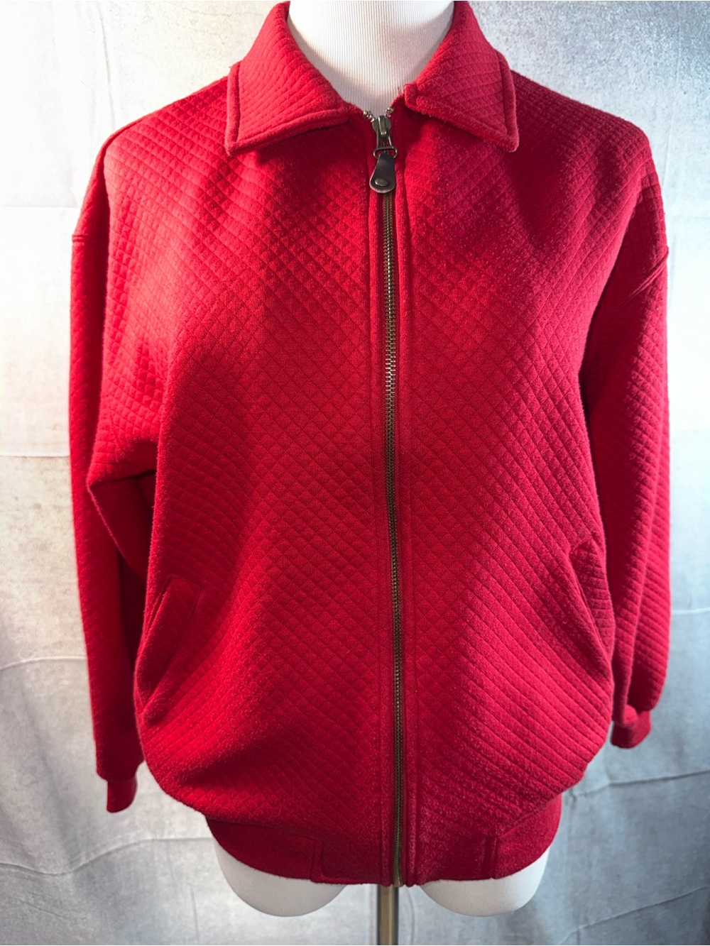 47A-Pacer Quilted Red Zip-Front Women's Bomber Jacket